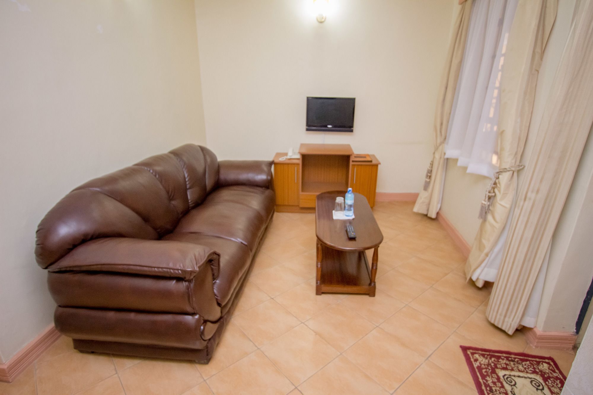 Emboita Hotel Nakuru Eksteriør billede