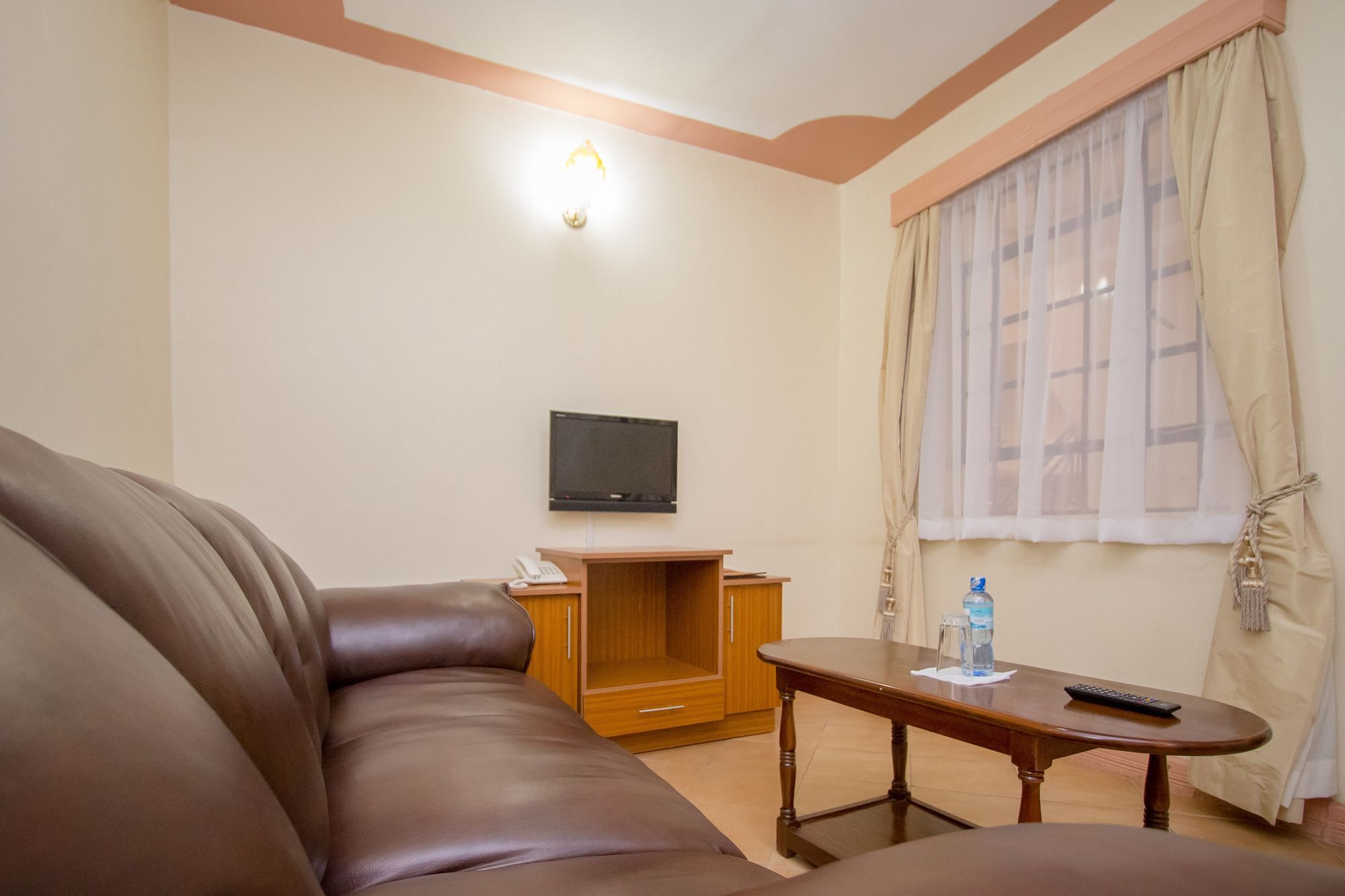 Emboita Hotel Nakuru Eksteriør billede