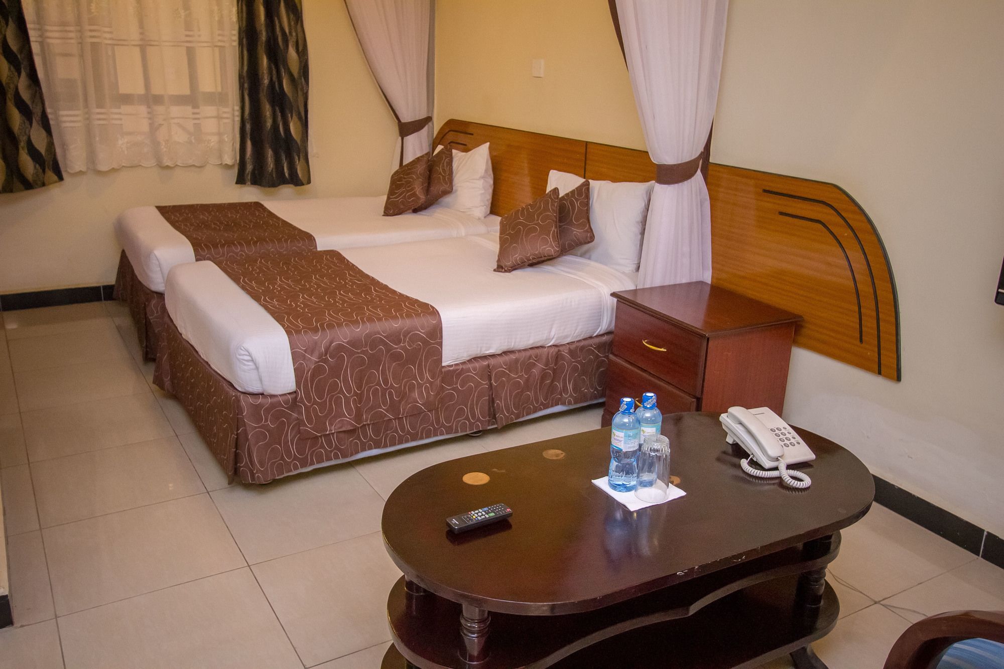 Emboita Hotel Nakuru Eksteriør billede