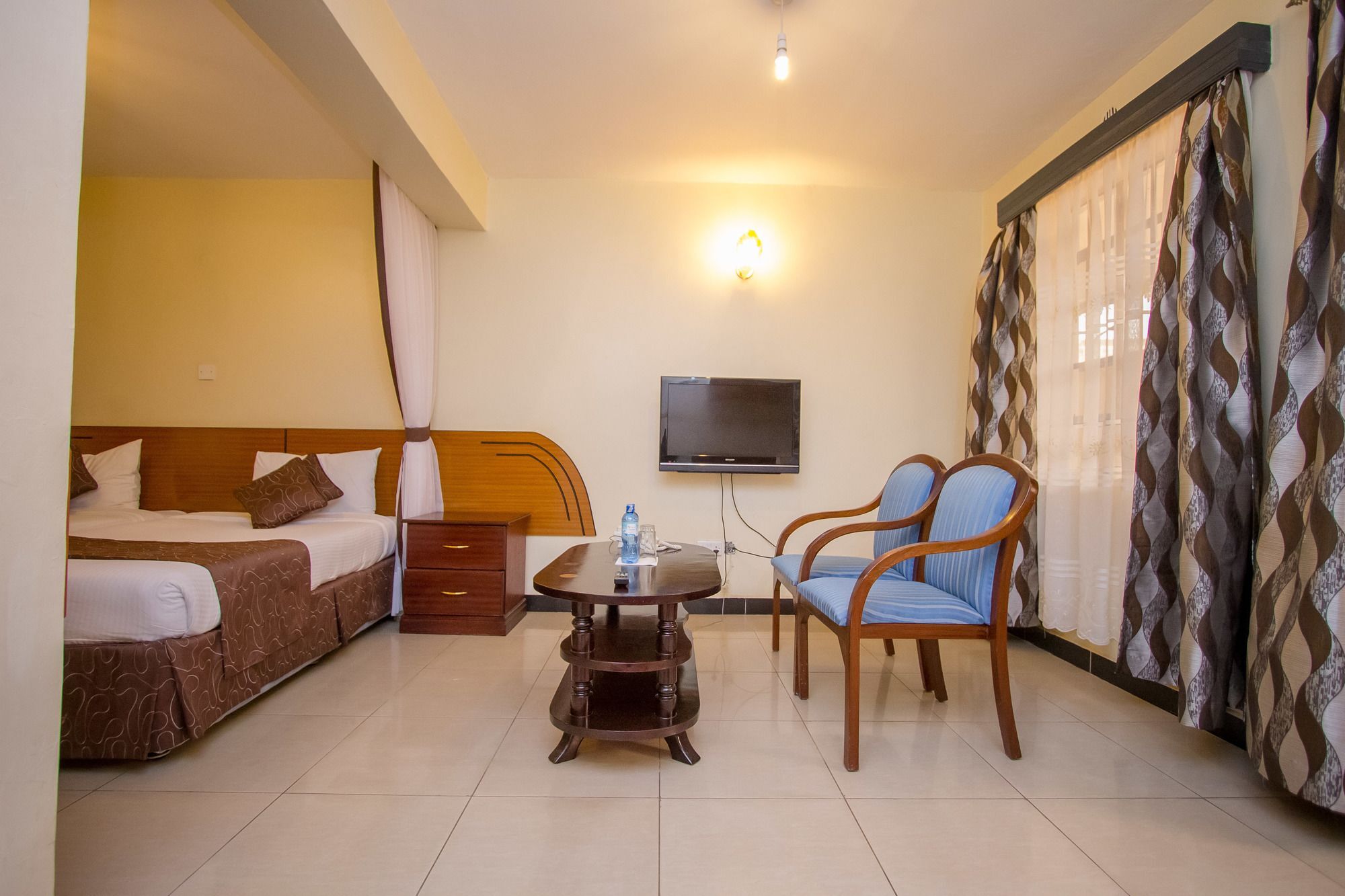 Emboita Hotel Nakuru Eksteriør billede