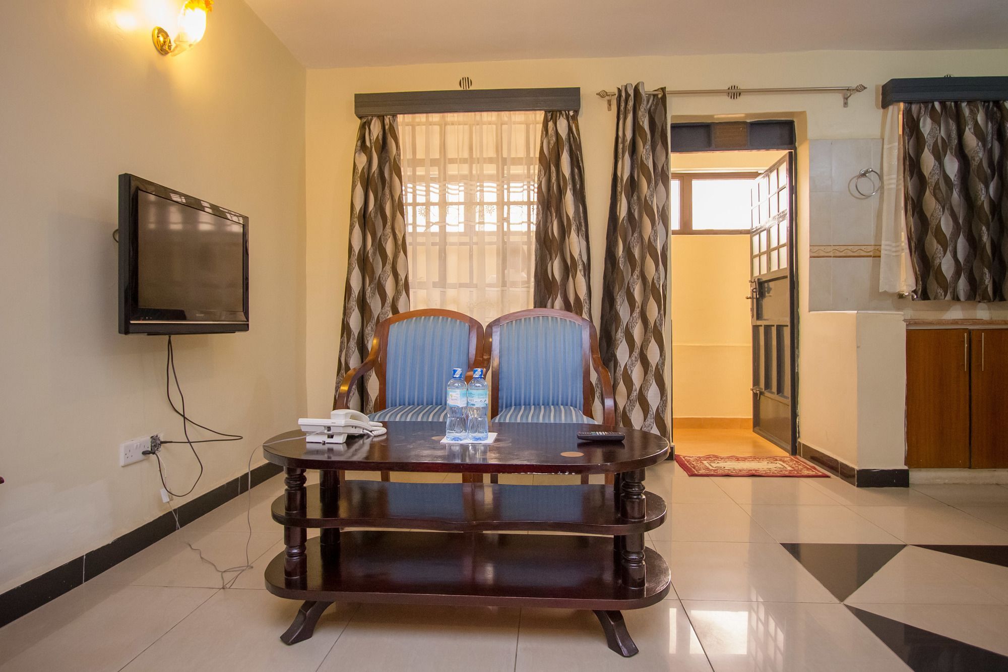 Emboita Hotel Nakuru Eksteriør billede