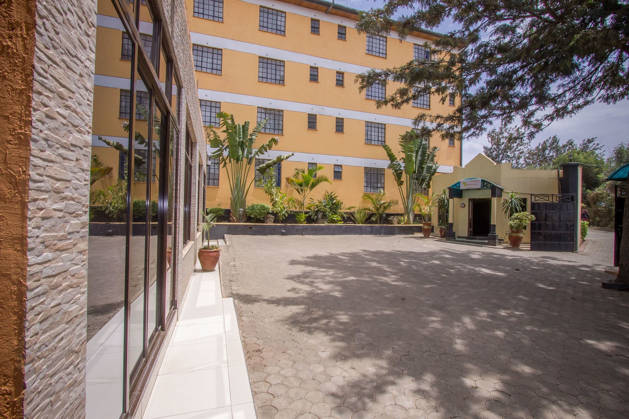 Emboita Hotel Nakuru Eksteriør billede