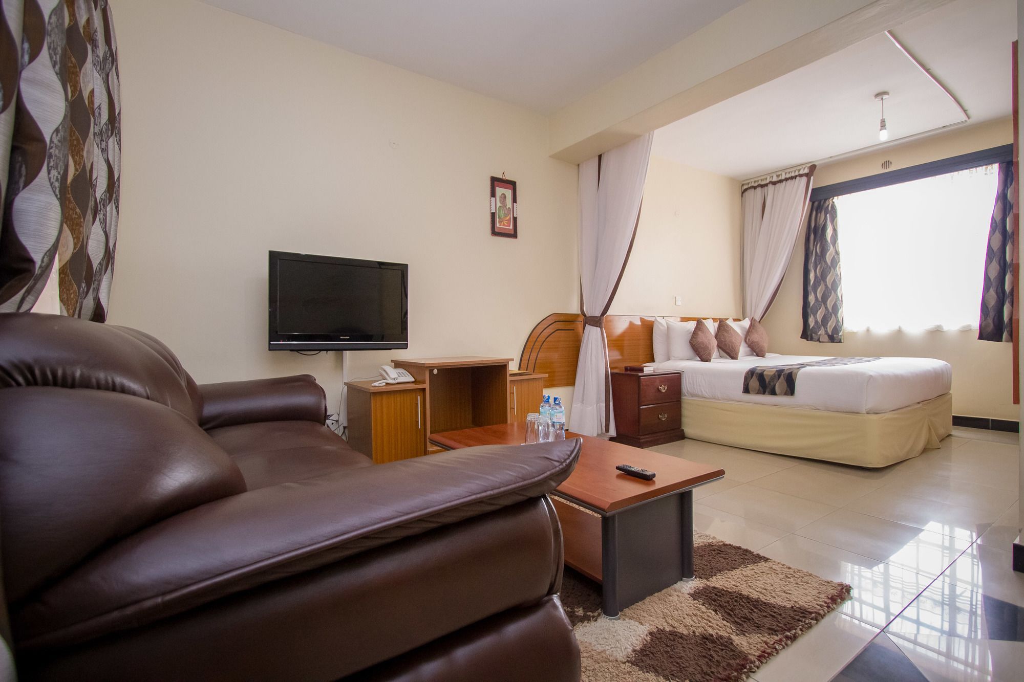 Emboita Hotel Nakuru Eksteriør billede