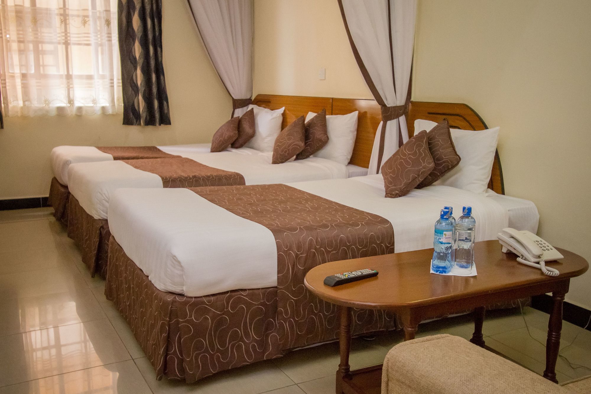 Emboita Hotel Nakuru Eksteriør billede