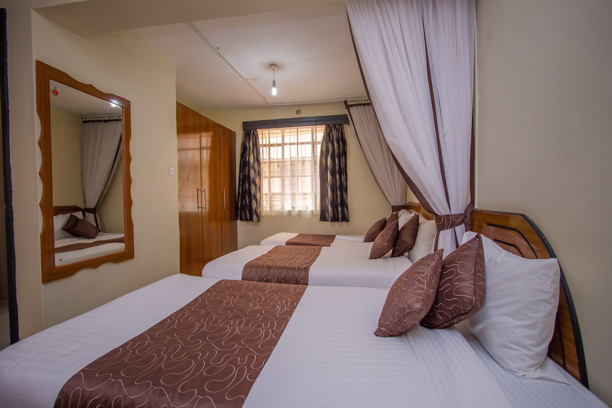 Emboita Hotel Nakuru Eksteriør billede